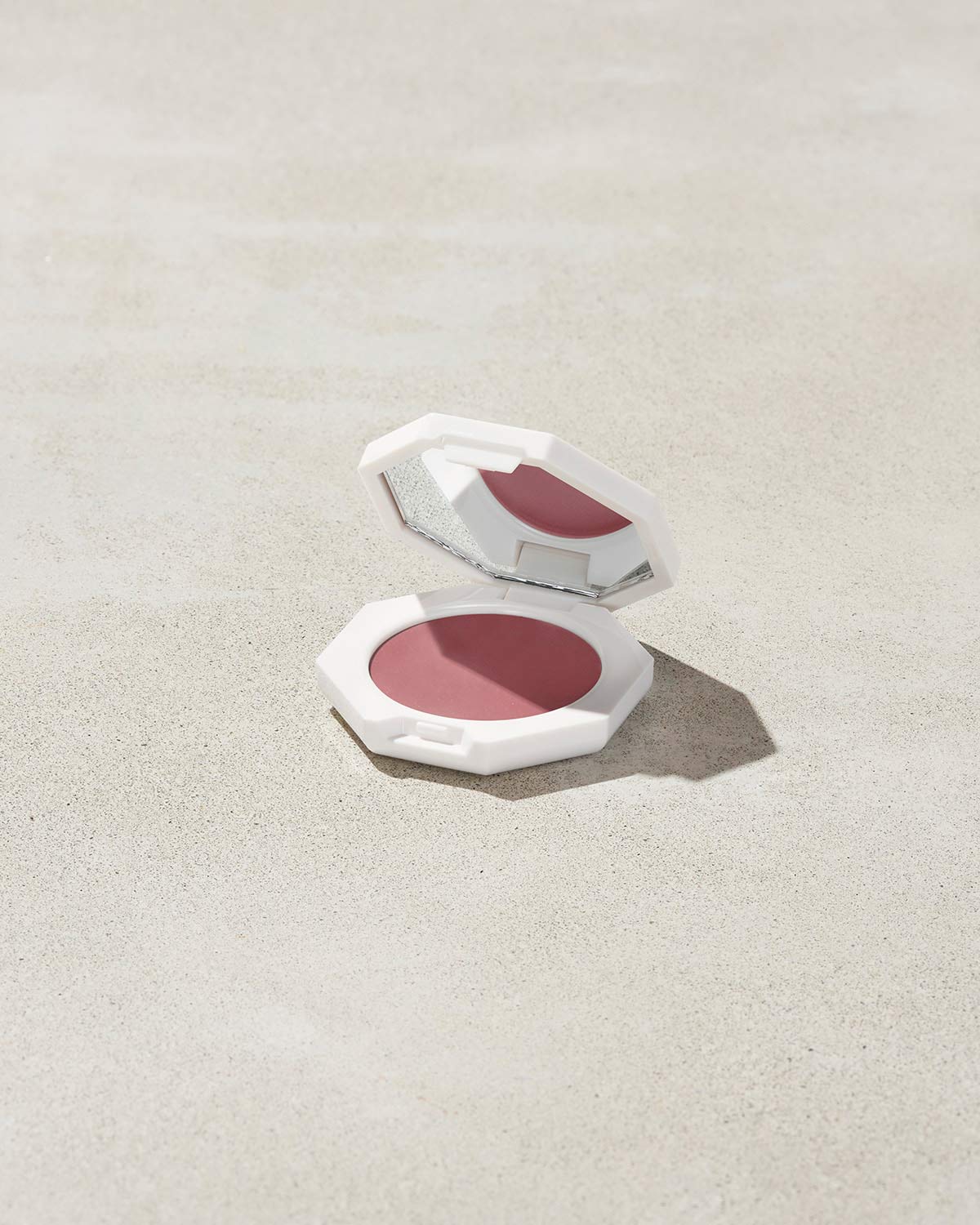FENTY BEAUTY Cheeks Out Freestyle Cream Blush