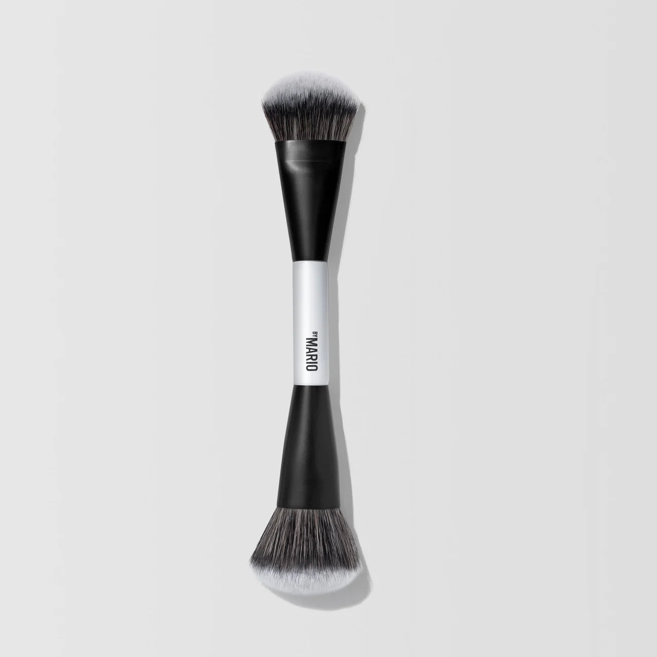 MAKE UP BY MARIO F4 Dual-Ended Foundation and Face Brush